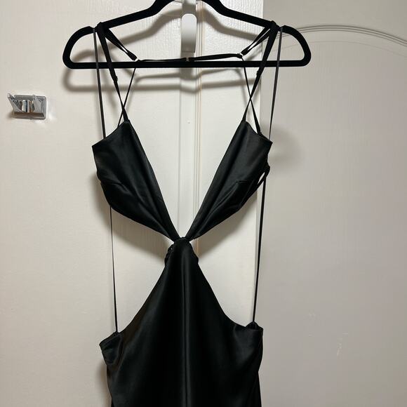 Retrofête Selma Black Satin XL V-Neck Sleeveless Gown - Picture 5 of 10